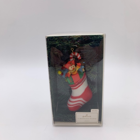 Hallmark 1981 “A Well-Stocked Stocking” Tree Trimmer Keepsake Ornament NIB - Picture 5 of 9